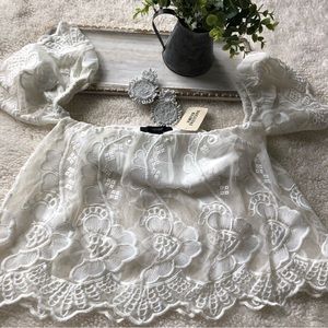 Forever 21 sheer lace crop top off the shoulder SZ S